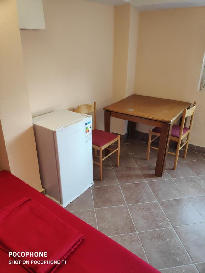 Apartman Pavle 2 Virpazar Eksteriør billede