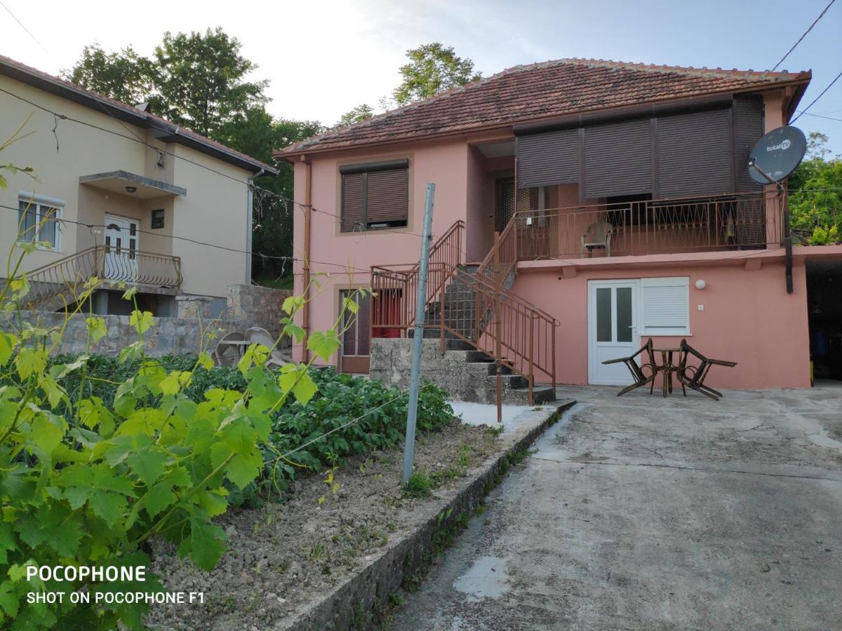 Apartman Pavle 2 Virpazar Eksteriør billede